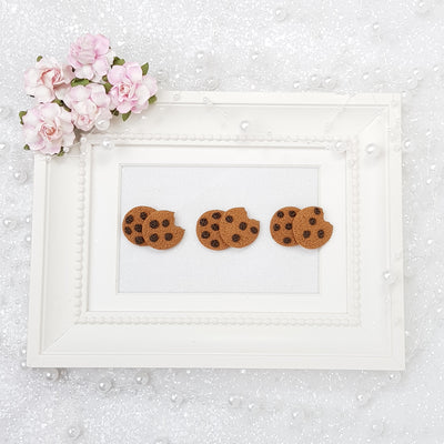 Delicious cookie - Handmade Flatback Clay Bow Centre - Crafty Mood