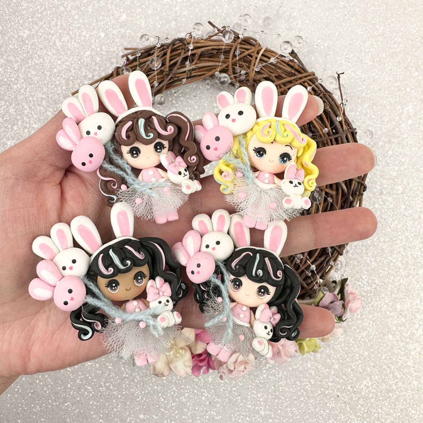 Bunny band girl - Embellishment Clay Bow Centre