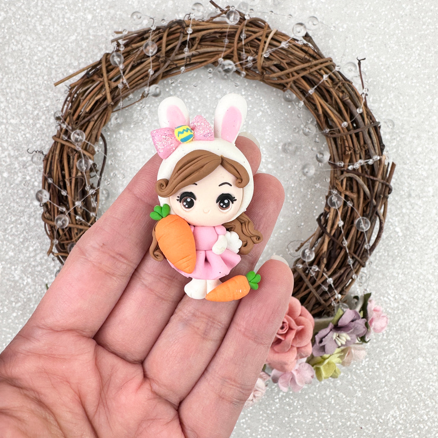Carrot bunny pink girl - Handmade Flatback Clay Bow Centre