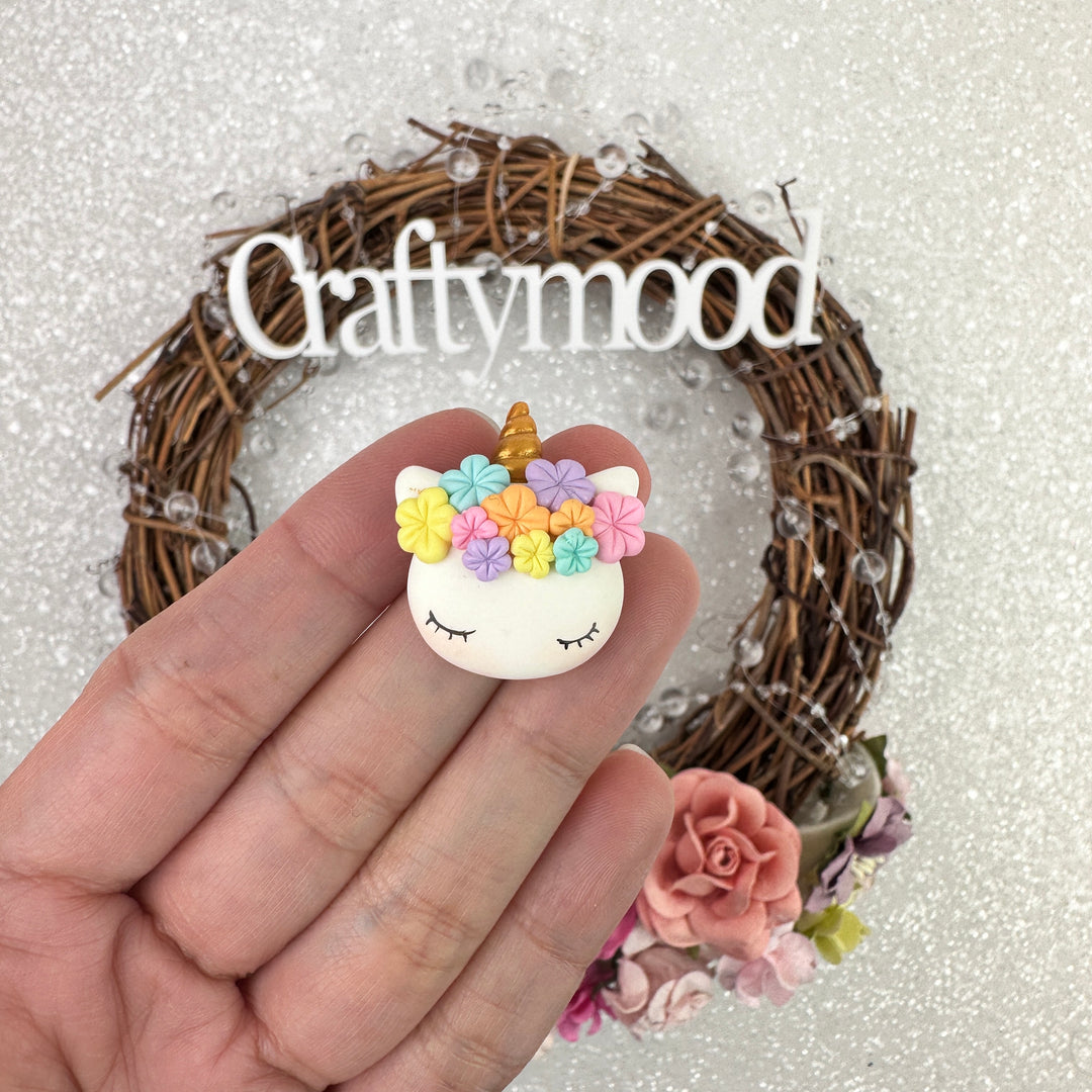 Unicorn head flower rainbow - Embellishment Clay Bow Centre