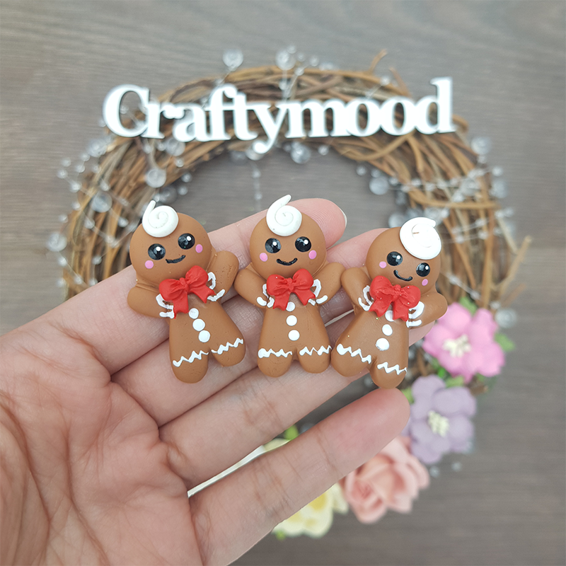 Christmas gingerbread - Handmade Flatback Clay Bow Centre