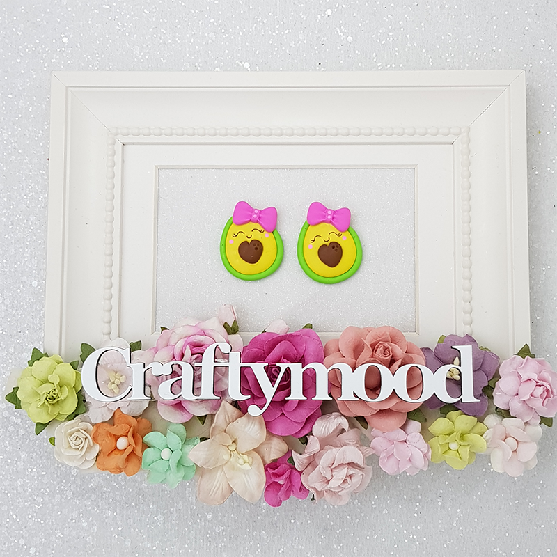 Happy avocado - Embellishment Clay Bow Centre