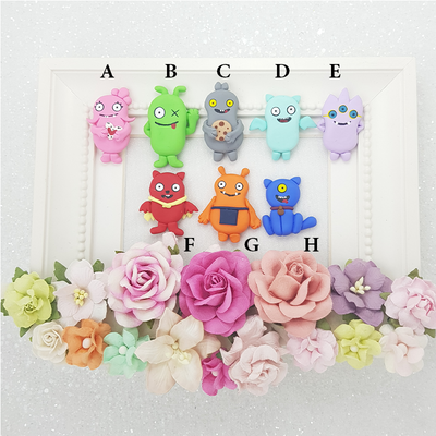 Adorable monsters - Embellishment Clay Bow Centre